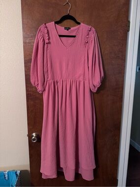 Nursing Queen Pink V-Neck Ruffle Sleeve Midi Nursing Dress